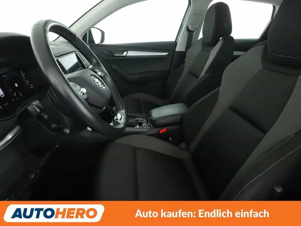 Skoda Karoq 1.5 TSI ACT Tour 03/2023-photo-9