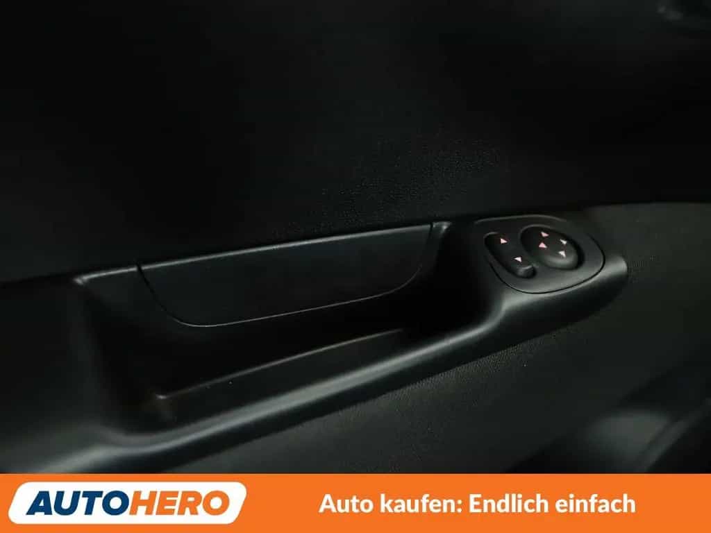 Abarth 595 1.4 Turbo Aut.*NAV*XENON*PDC*SHZ*BT* 12/2022-photo-23