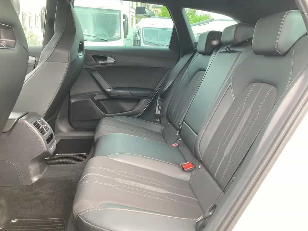 Cupra Leon Sportstourer VZ 2.0 TSI DSG SHZ+PDC+KLIMA 04/2023-photo-10