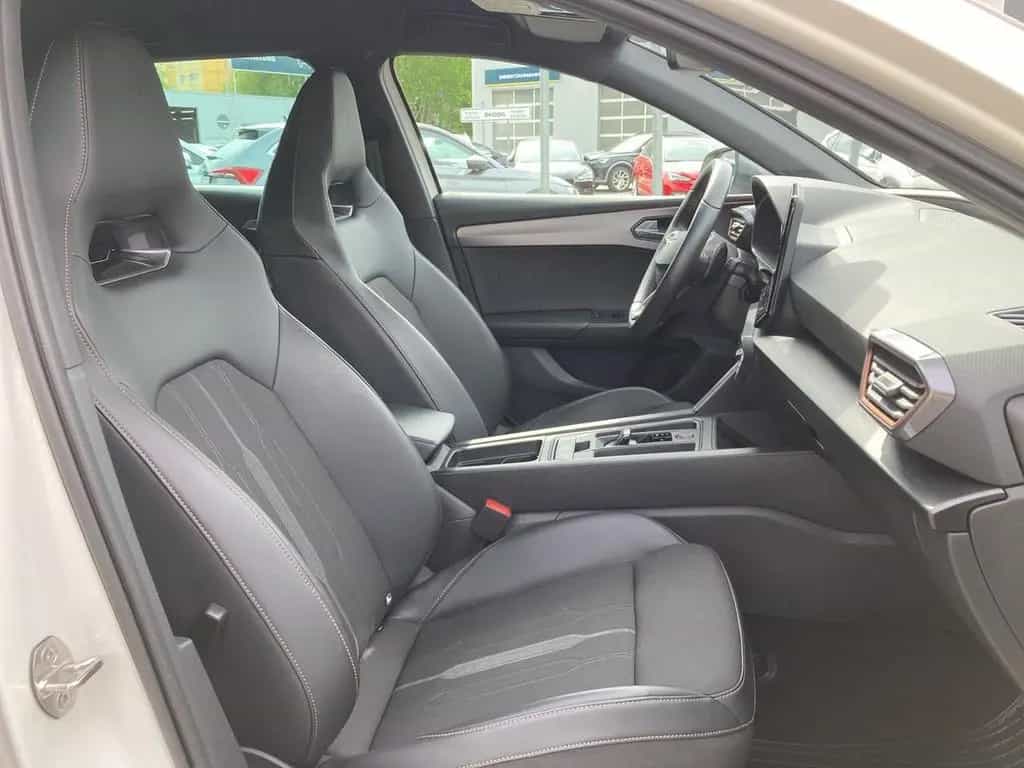 Cupra Leon Sportstourer VZ 2.0 TSI DSG SHZ+PDC+KLIMA 04/2023-photo-24