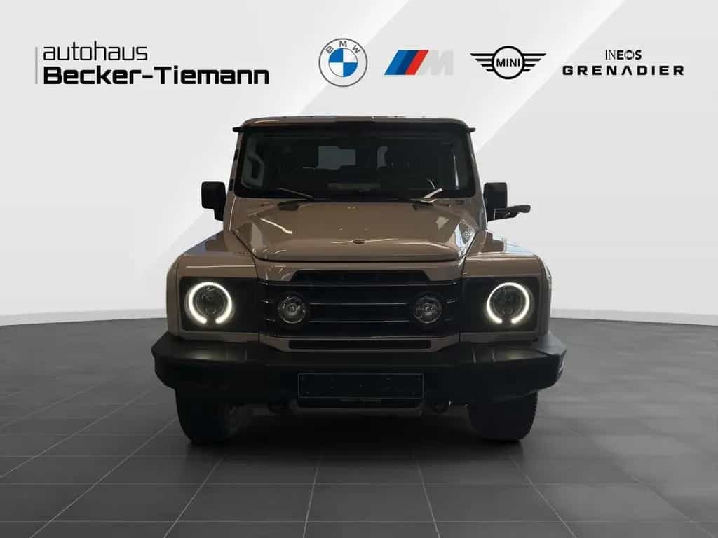 INEOS Grenadier Station Wagon Fieldmaster Edition 04/2024-photo-1