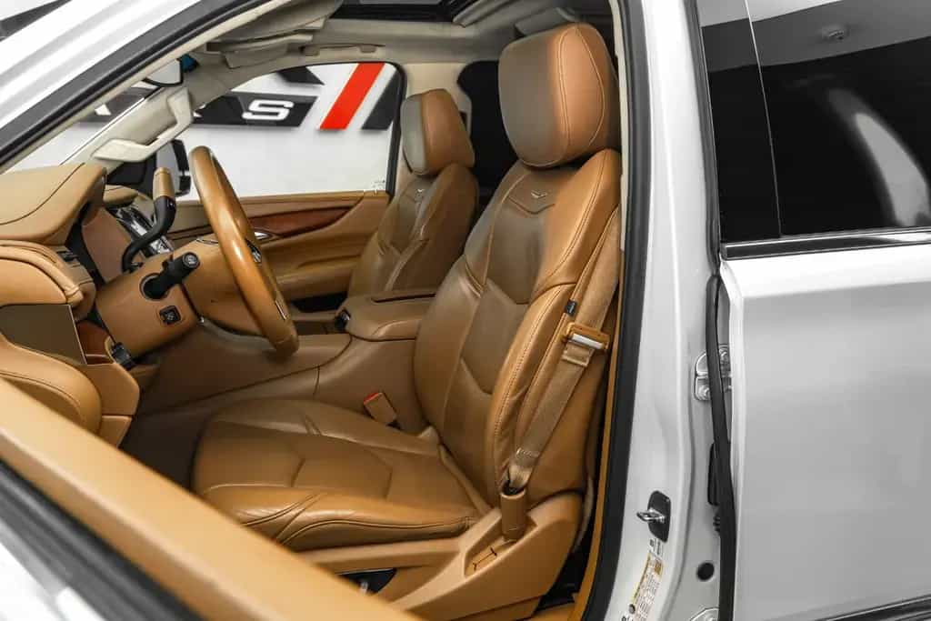 Cadillac Escalade GMT K2XL Platinum ESV 06/2016-photo-11
