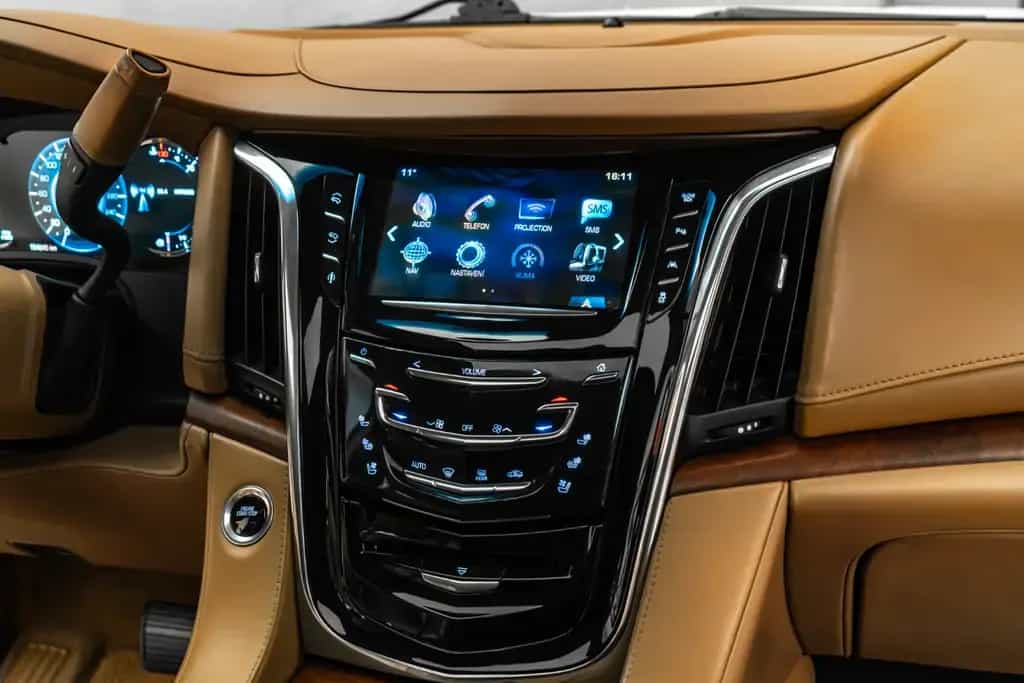 Cadillac Escalade GMT K2XL Platinum ESV 06/2016-photo-14