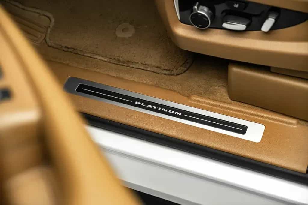 Cadillac Escalade GMT K2XL Platinum ESV 06/2016-photo-16
