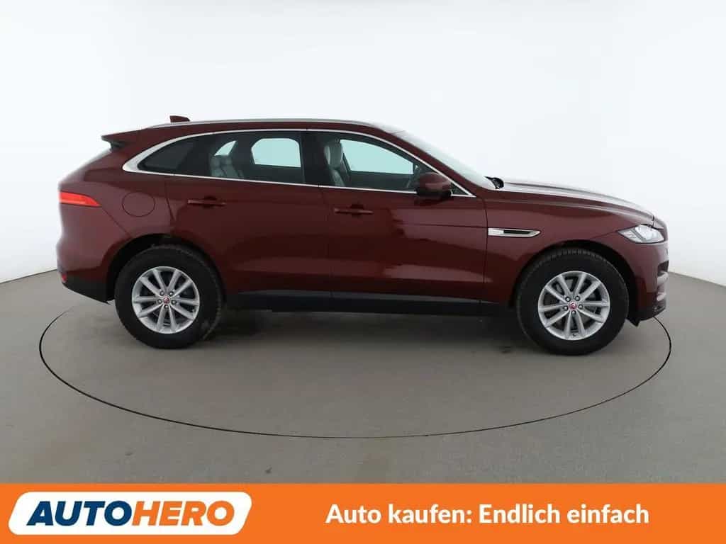 Jaguar F-Pace 30d Portfolio AWD Aut.*NAV*TEMP*360CAM* 09/2016-photo-6