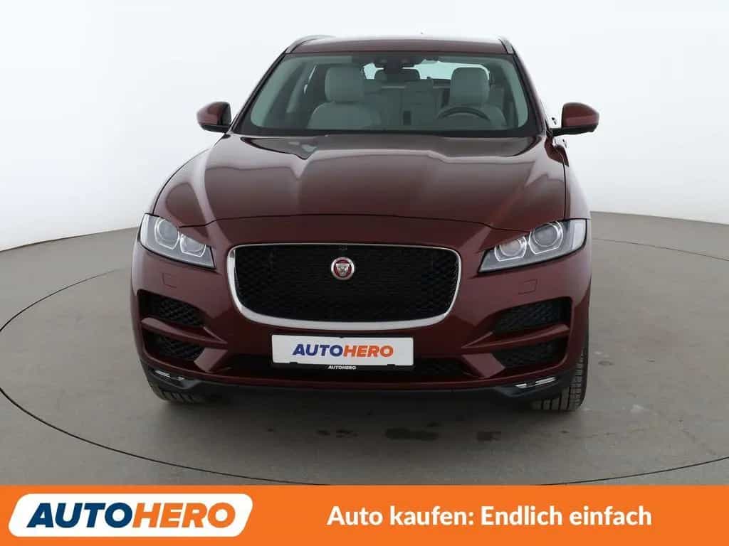 Jaguar F-Pace 30d Portfolio AWD Aut.*NAV*TEMP*360CAM* 09/2016-photo-8