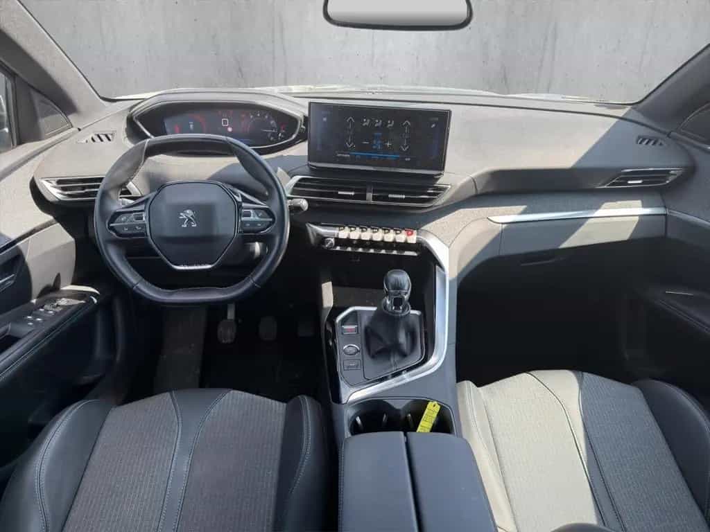Peugeot 3008 Allure Pack PureTech 130 Navi LED 2-Zonen- 10/2023-photo-11