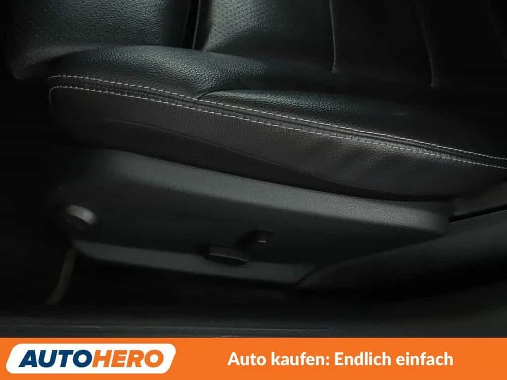 Mercedes-Benz C-Class 180 T AMG Line Aut.*NAVI*LED*TEMPO*PDC* 06/2018-photo-27