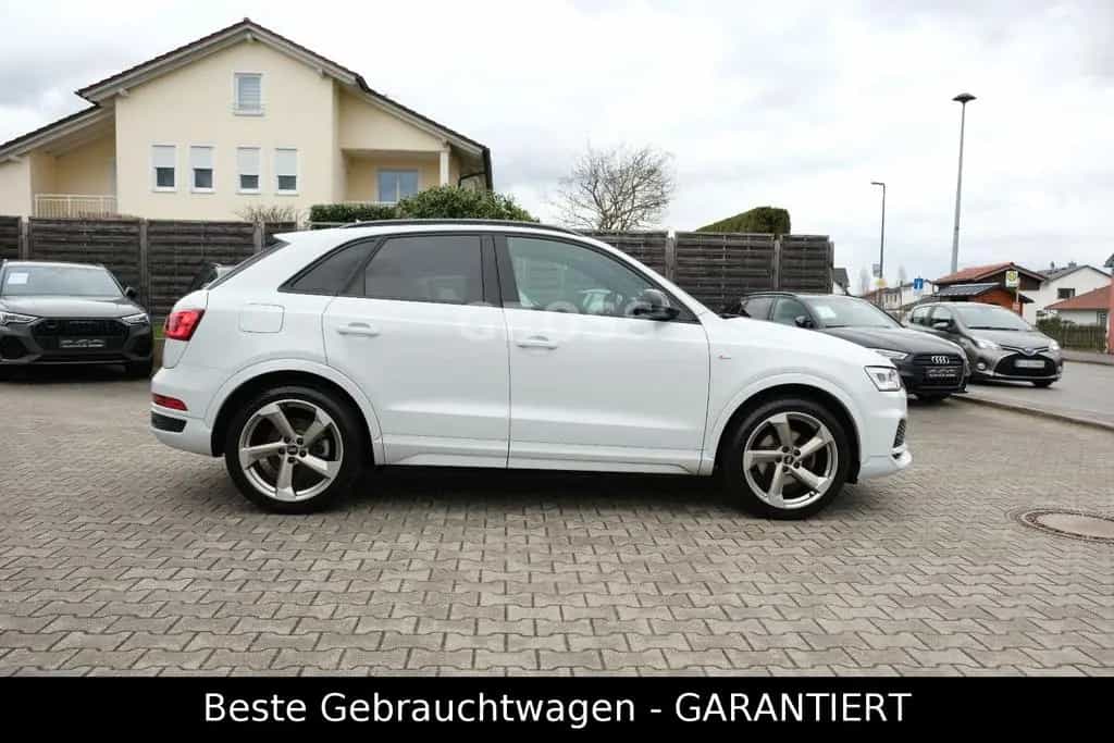 Audi Q3 2.0 TFSI quattro S-tr."3xS-Line"Compet."LED" 08/2017-photo-9