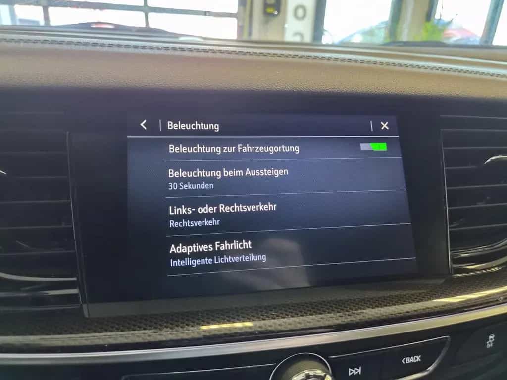 Opel Insignia B Sports Tourer Elegance / ERGOSITZ / 01/2023-photo-25