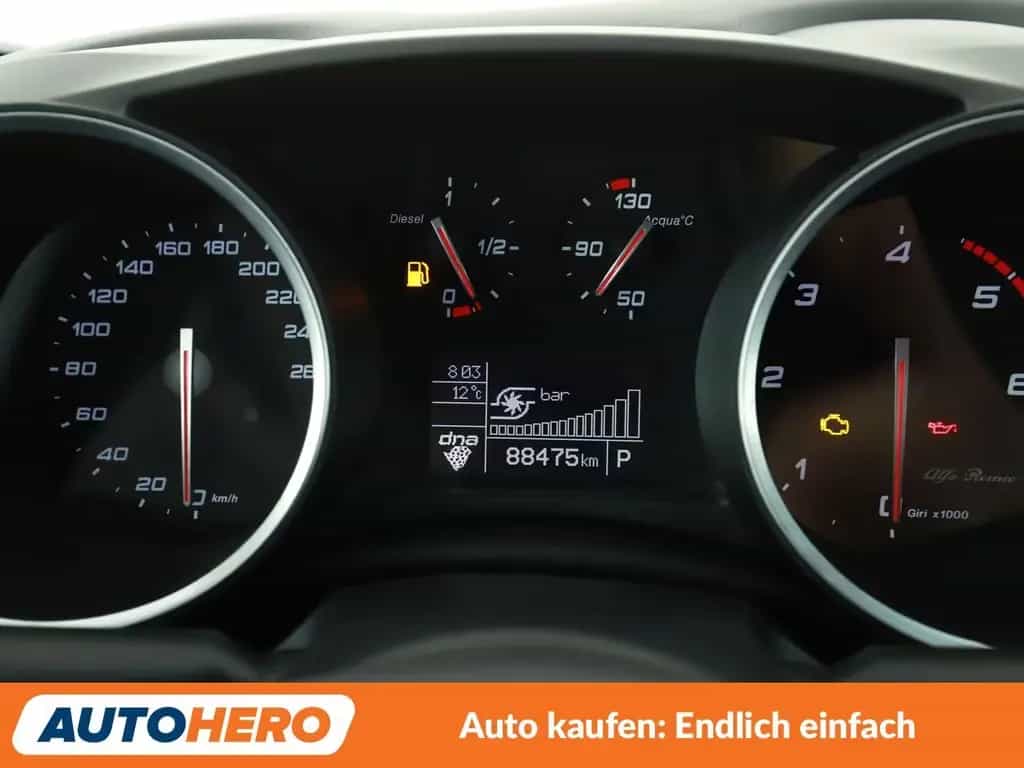 Alfa Romeo Giulietta 2.0 JTDM Super Aut.*NAVI*TEMPO*PDC*SHZ 03/2017-photo-19