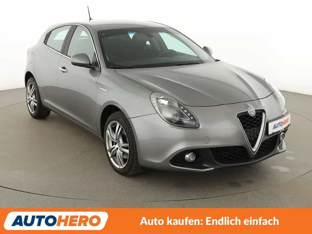 Alfa Romeo Giulietta 2.0 JTDM Super Aut.*NAVI*TEMPO*PDC*SHZ 03/2017-photo-7