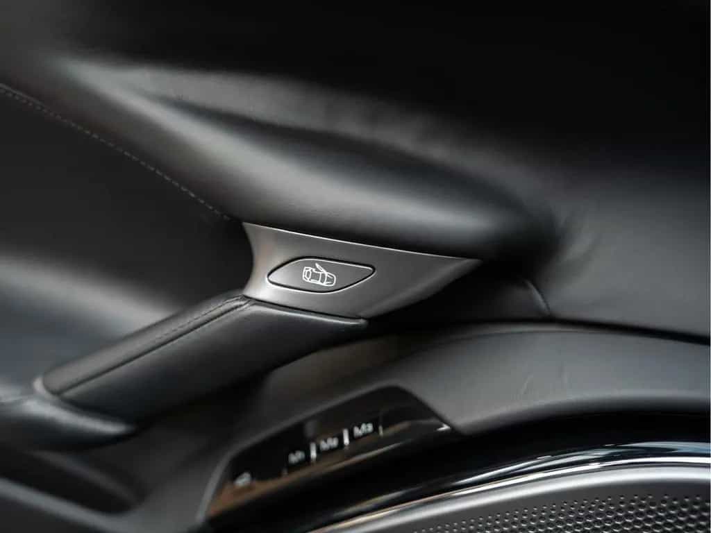 Ferrari Roma JBL Passenger Display 3.9 V8 HELE Keramisch 08/2020-photo-24