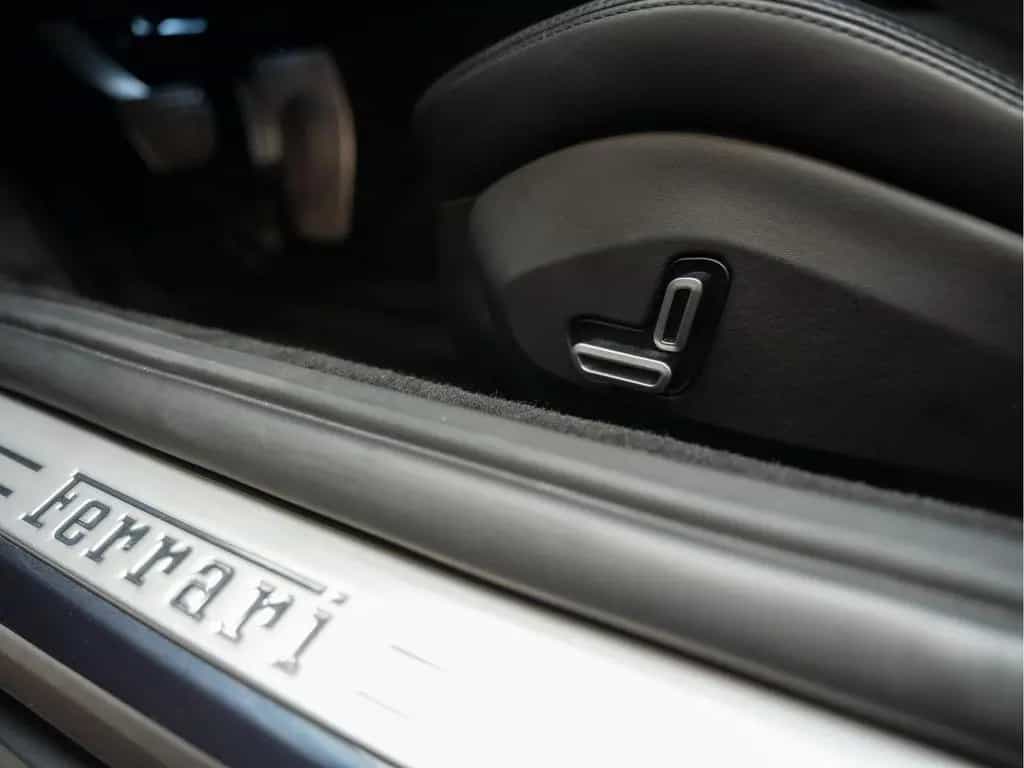 Ferrari Roma JBL Passenger Display 3.9 V8 HELE Keramisch 08/2020-photo-25