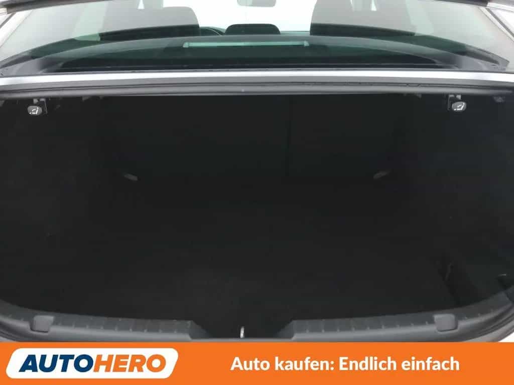 Mazda 3 2.0 Skyactiv-X Selection *NAVI*LED*ACC*PDC*SHZ 10/2019-photo-17