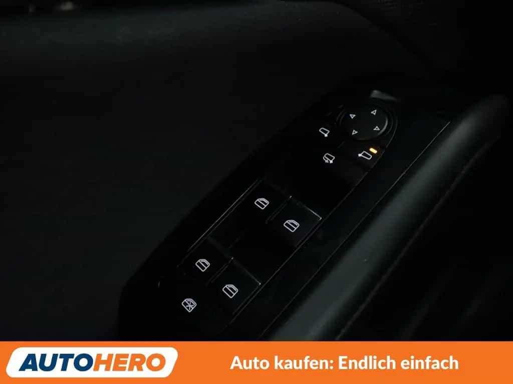 Mazda 3 2.0 Skyactiv-X Selection *NAVI*LED*ACC*PDC*SHZ 10/2019-photo-25