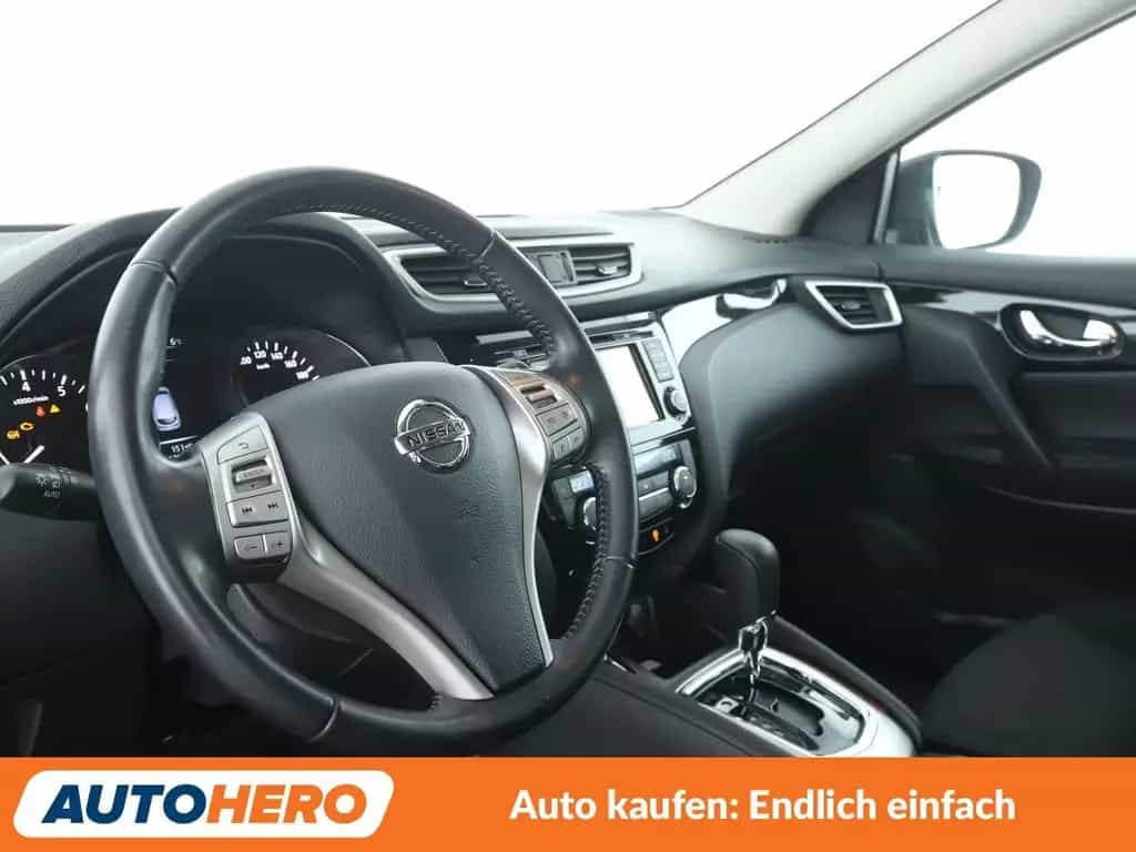 Nissan Qashqai 1.2 N-Connecta Aut*NAVI*TEMPO*CAM*PDC* 06/2016-photo-10