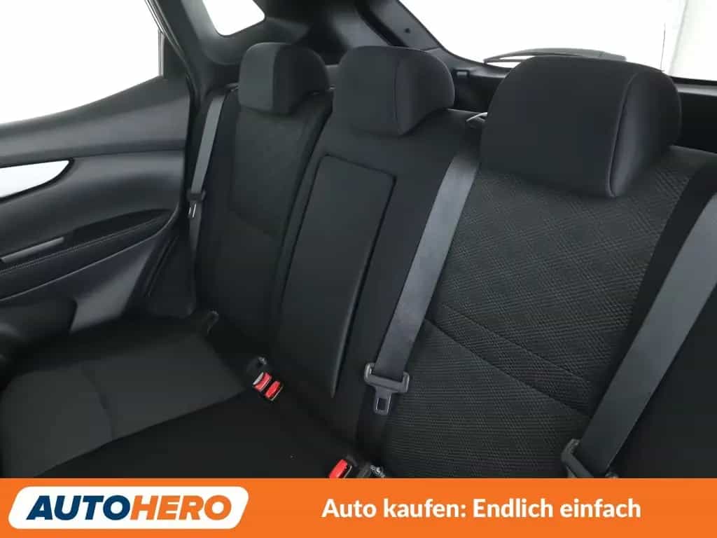 Nissan Qashqai 1.2 N-Connecta Aut*NAVI*TEMPO*CAM*PDC* 06/2016-photo-13