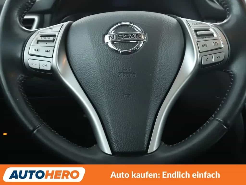 Nissan Qashqai 1.2 N-Connecta Aut*NAVI*TEMPO*CAM*PDC* 06/2016-photo-18