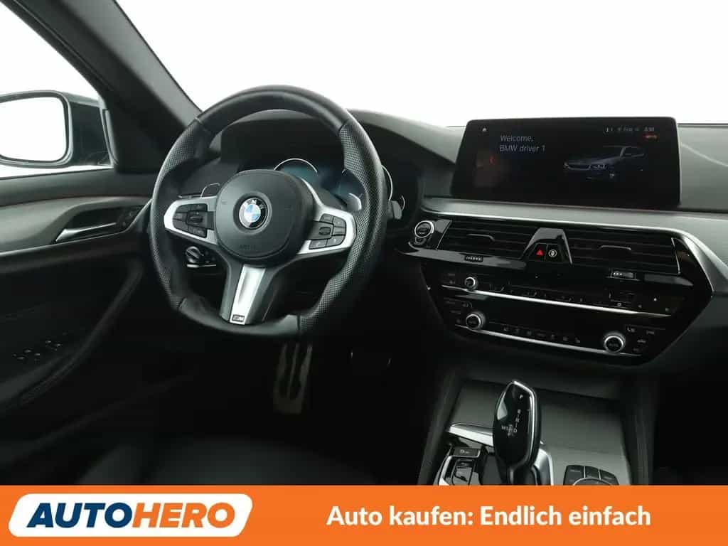 BMW 5 Series 520d xDrive M Sport Aut.*NAVI*LED*HUD*TEMPO* 03/2018-photo-12