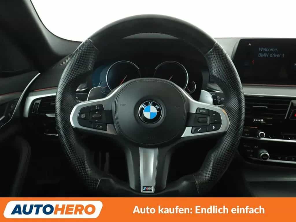 BMW 5 Series 520d xDrive M Sport Aut.*NAVI*LED*HUD*TEMPO* 03/2018-photo-18
