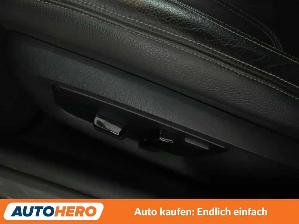 BMW 5 Series 520d xDrive M Sport Aut.*NAVI*LED*HUD*TEMPO* 03/2018-photo-25