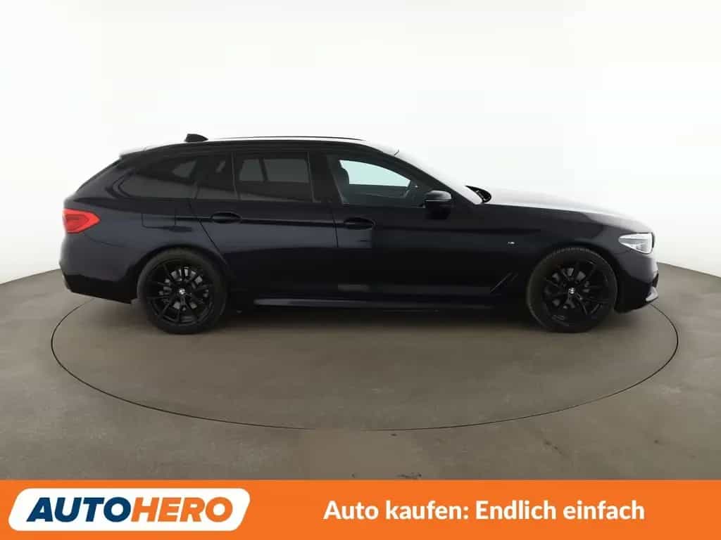 BMW 5 Series 520d xDrive M Sport Aut.*NAVI*LED*HUD*TEMPO* 03/2018-photo-6