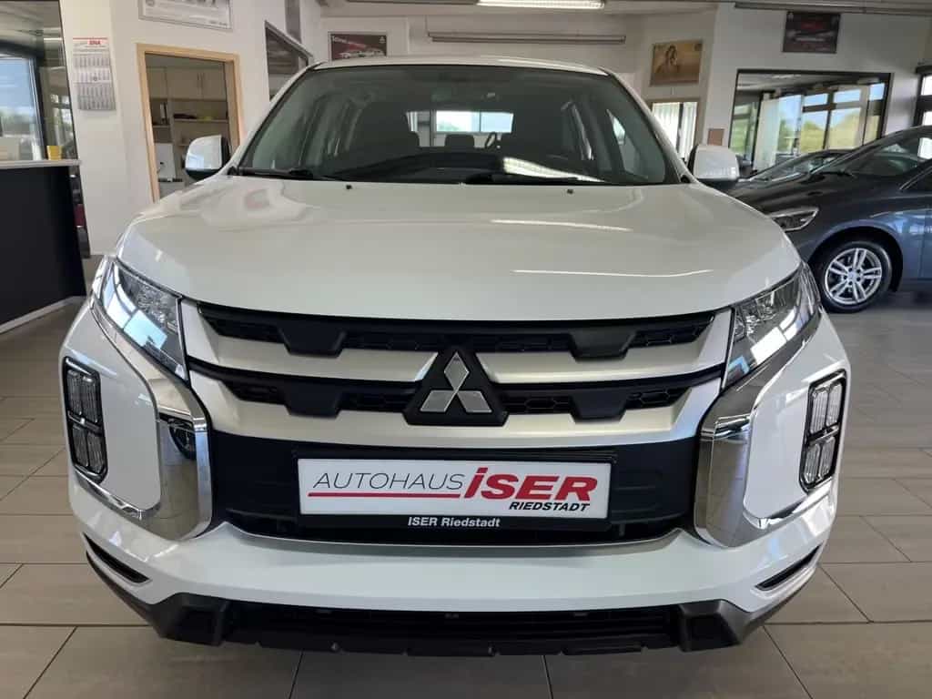 Mitsubishi ASX Intro Edition 2WD DAB Rückfahrkam. Multif.Le 04/2021-photo-2