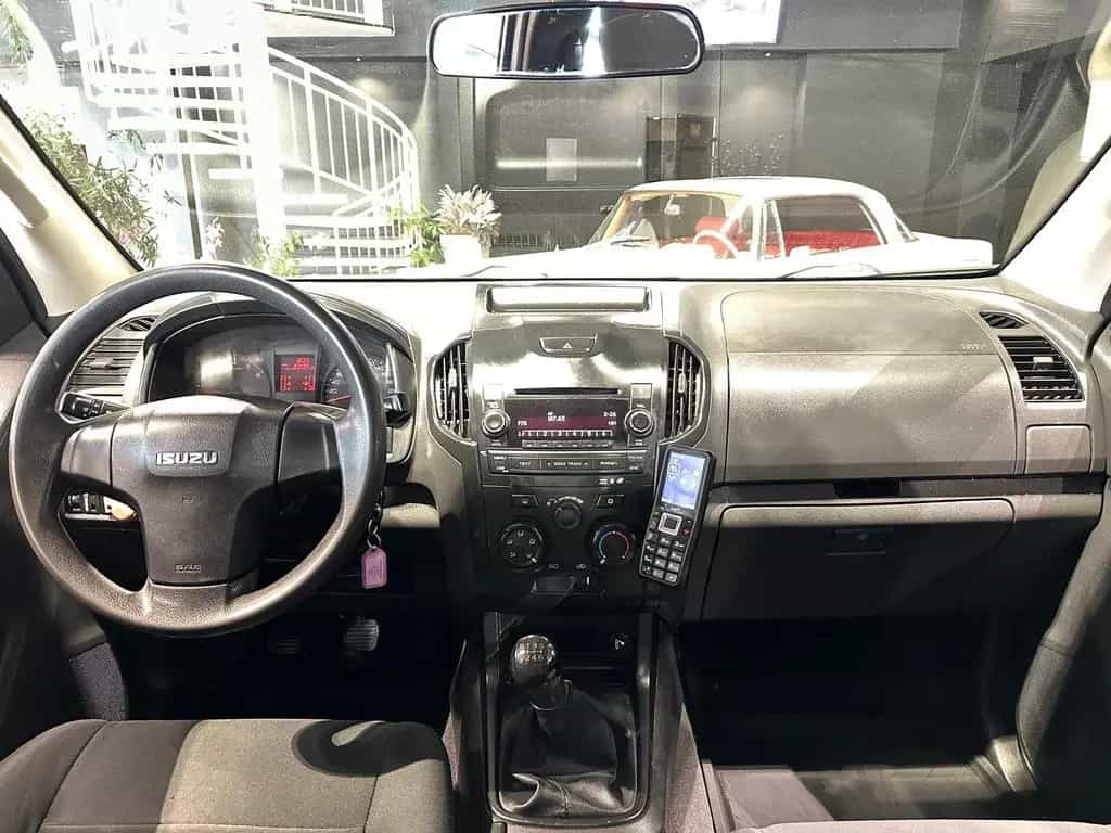 Isuzu D-Max 2.5 SPACECAB 4WD 3SEITEN-KIPPER AC AHK3,5T 12/2015-photo-18