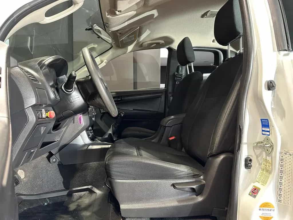 Isuzu D-Max 2.5 SPACECAB 4WD 3SEITEN-KIPPER AC AHK3,5T 12/2015-photo-26