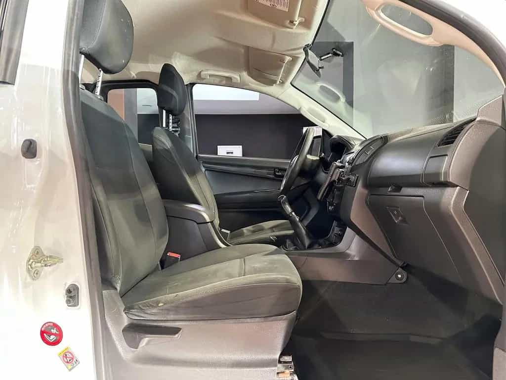 Isuzu D-Max 2.5 SPACECAB 4WD 3SEITEN-KIPPER AC AHK3,5T 12/2015-photo-28