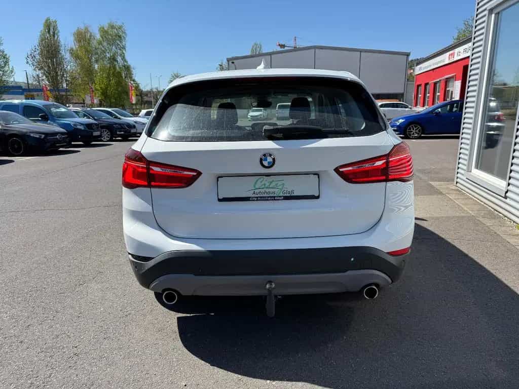 BMW X1 sDrive 18 d Advantage+LED+SHZ+AHK+Navi+Garant 05/2019-photo-5