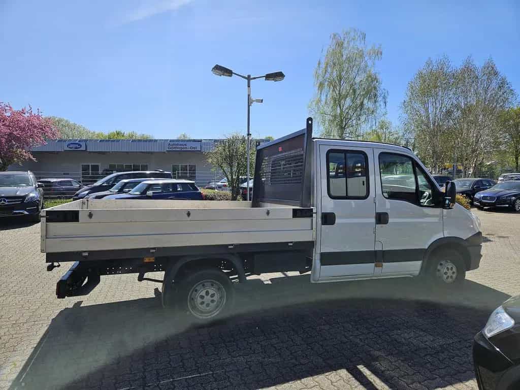 Iveco Daily Doppelkabiene Pritsche 29 L 13 04/2014-photo-4