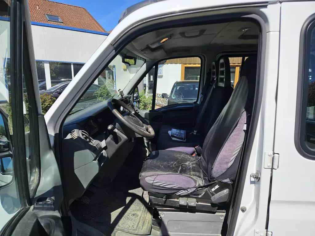 Iveco Daily Doppelkabiene Pritsche 29 L 13 04/2014-photo-6
