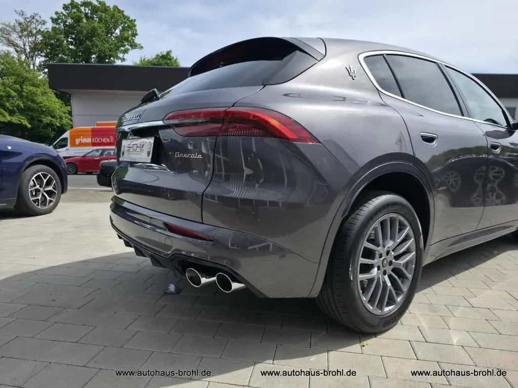 Maserati Grecale 2.0 MHEV GT Auto 4WD 04/2025-photo-4