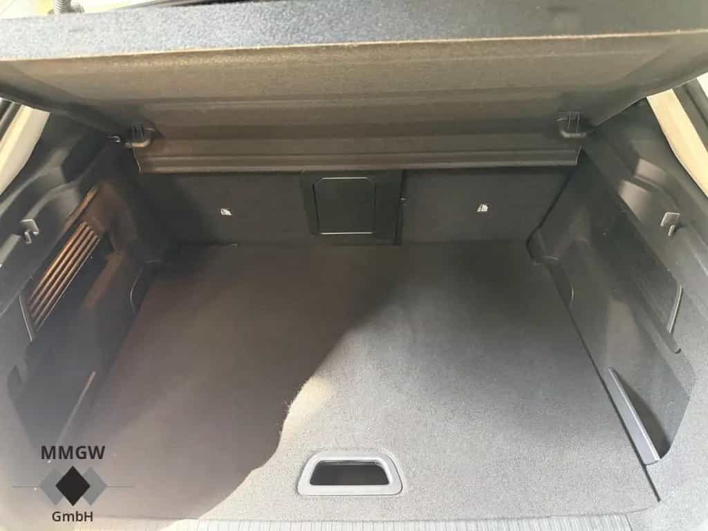 Citroën C4 Shine HUD/Navi/Soundsystem/Kamera/LED/CarPlay 03/2022-photo-11