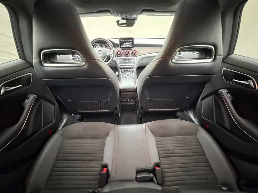 Mercedes-Benz CLA Shooting Brake 45 AMG 4Matic PANO ALCANTARA 12/2017-photo-17
