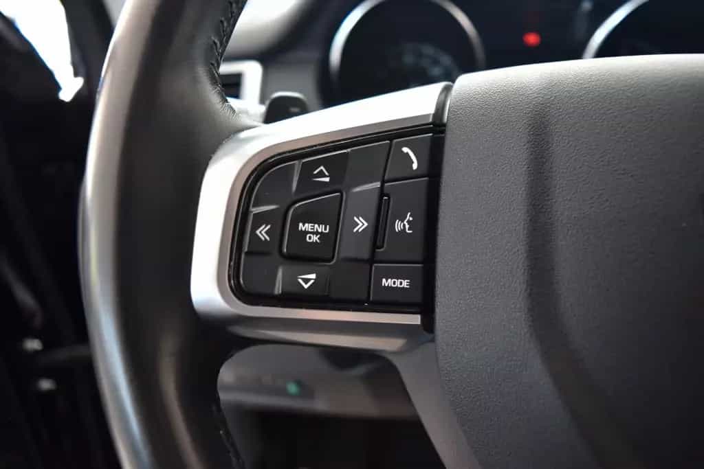 Land Rover Discovery Sport TD4 SE~AWD~7-Sitze~Automatik~AHK 03/2018-photo-31