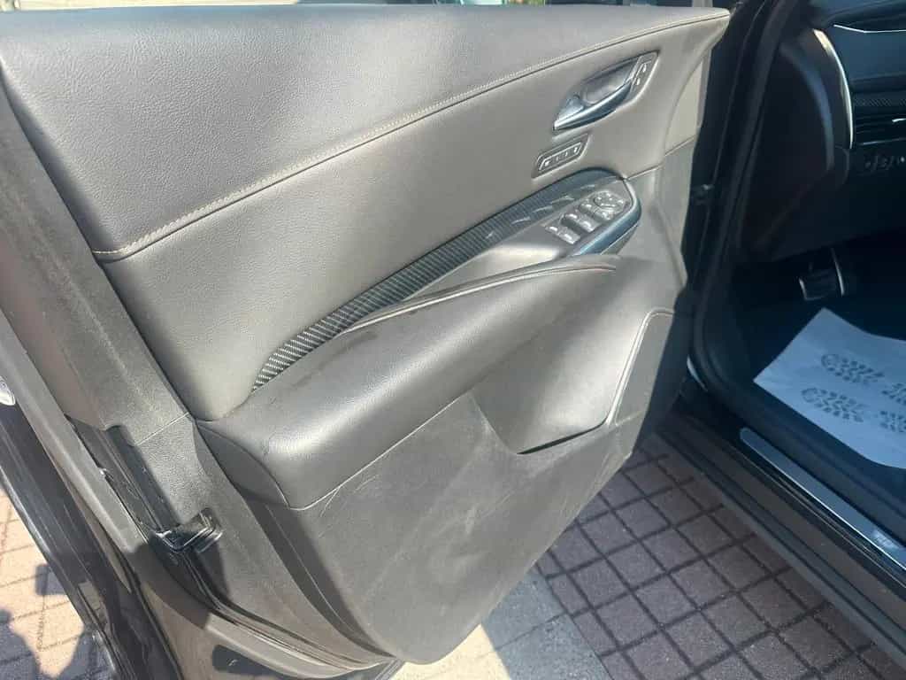 Cadillac XT4 Luxury 4WD*BOSE*HUD*4xSITZHZG+ 11/2021-photo-10