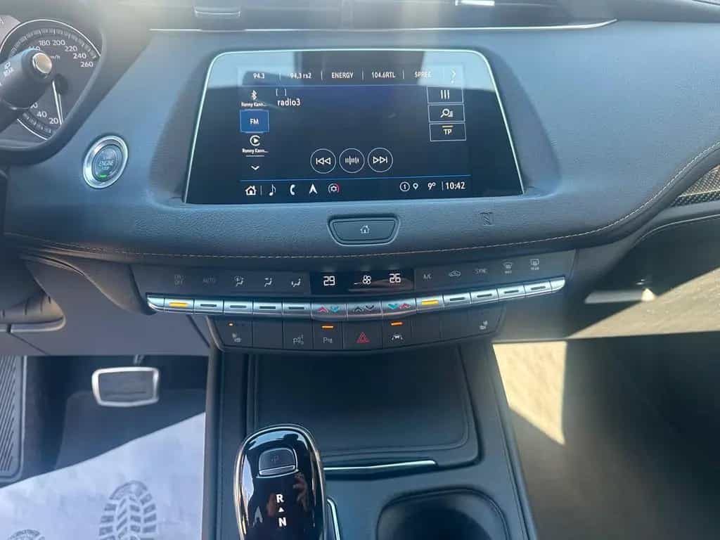 Cadillac XT4 Luxury 4WD*BOSE*HUD*4xSITZHZG+ 11/2021-photo-13