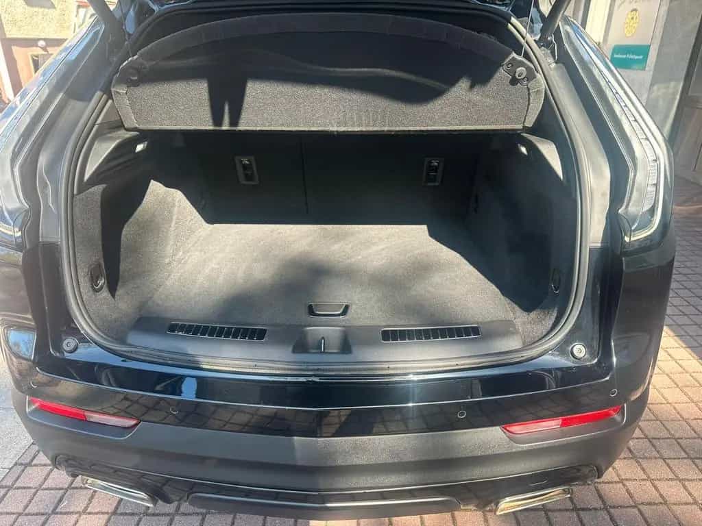 Cadillac XT4 Luxury 4WD*BOSE*HUD*4xSITZHZG+ 11/2021-photo-14