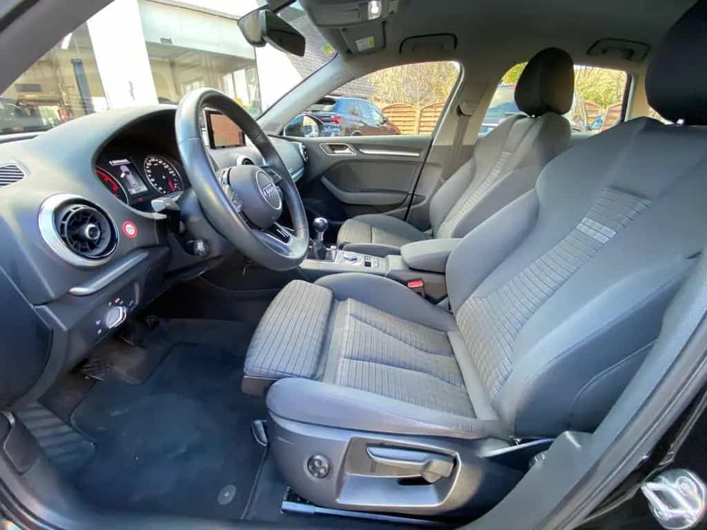 Audi A3 Sportback sport-AHK+NAVI+DAB+XENON PLUS 01/2019-photo-14