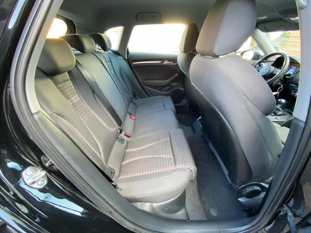 Audi A3 Sportback sport-AHK+NAVI+DAB+XENON PLUS 01/2019-photo-17