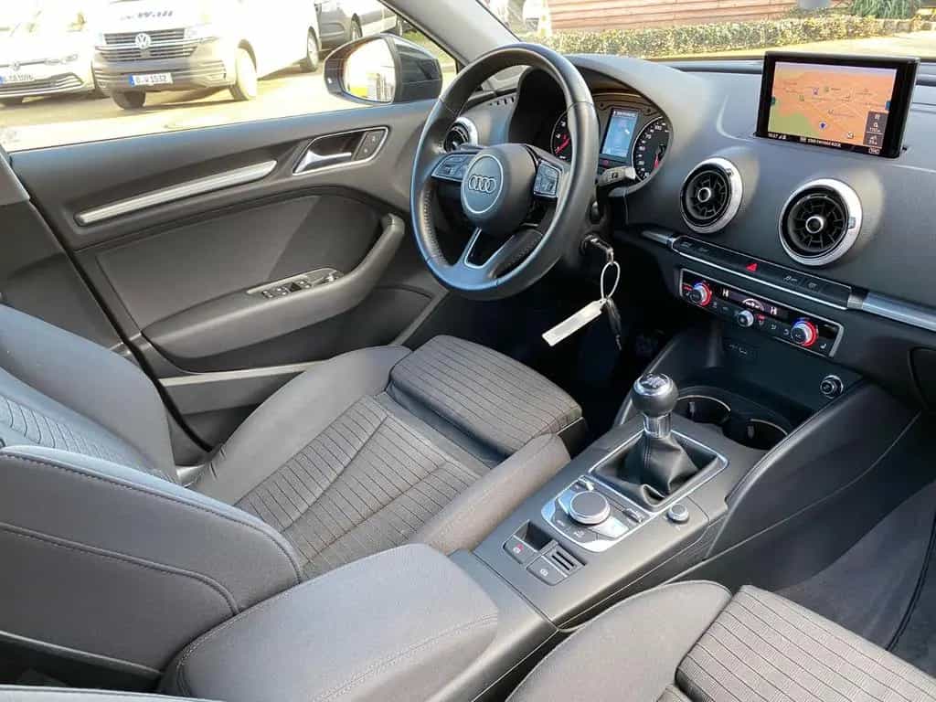 Audi A3 Sportback sport-AHK+NAVI+DAB+XENON PLUS 01/2019-photo-18