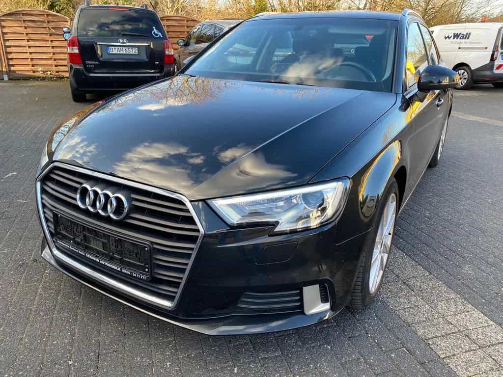Audi A3 Sportback sport-AHK+NAVI+DAB+XENON PLUS 01/2019-photo-4