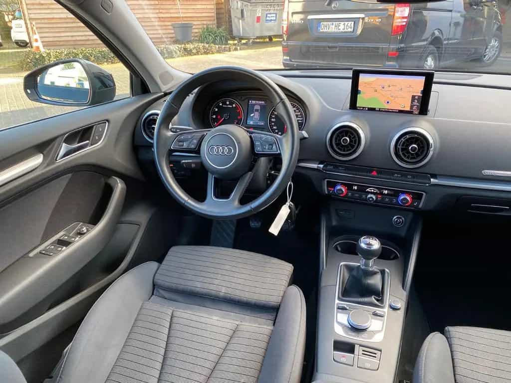 Audi A3 Sportback sport-AHK+NAVI+DAB+XENON PLUS 01/2019-photo-5