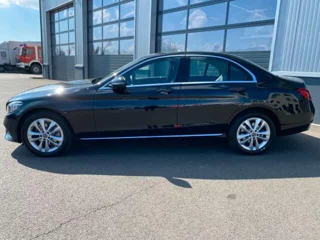 Mercedes-Benz C 200 4M Avantgarde Distronic LED Navi 360°... 12/2018-photo-3