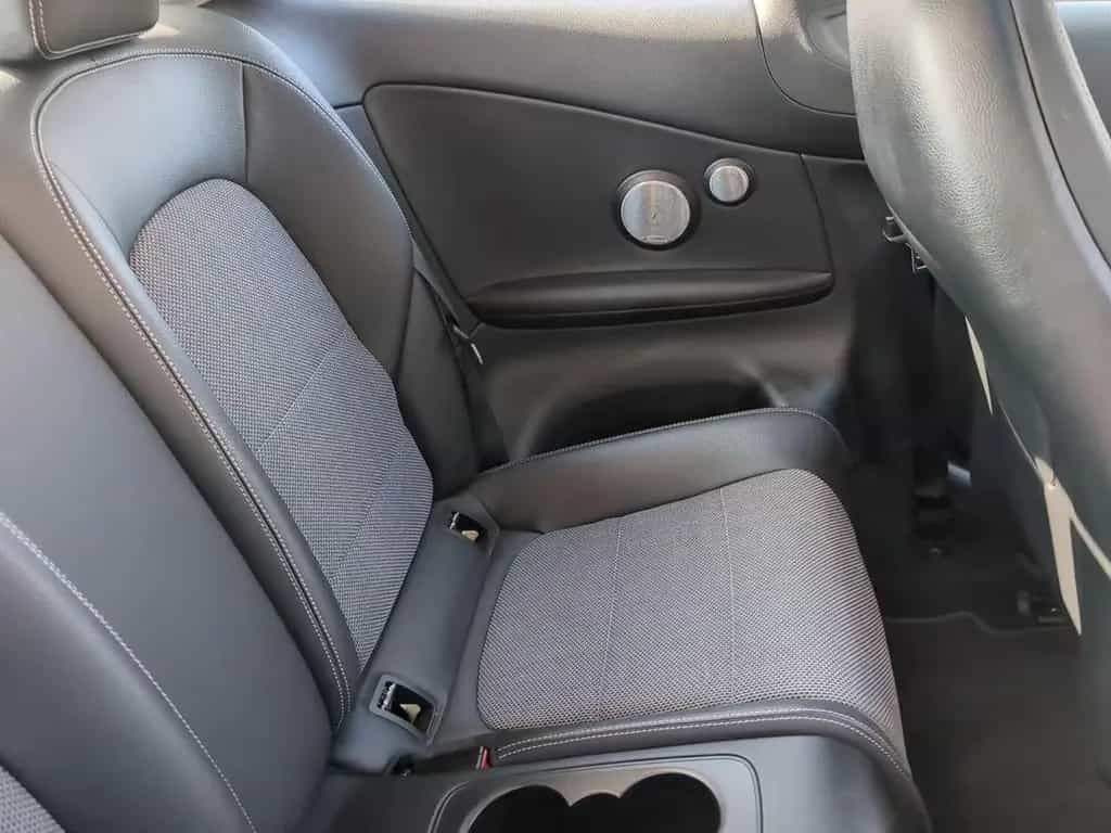 Mercedes-Benz C 220 d Coupe 9G-TRONIC/Ambiente/Burmester/Pano 10/2020-photo-18