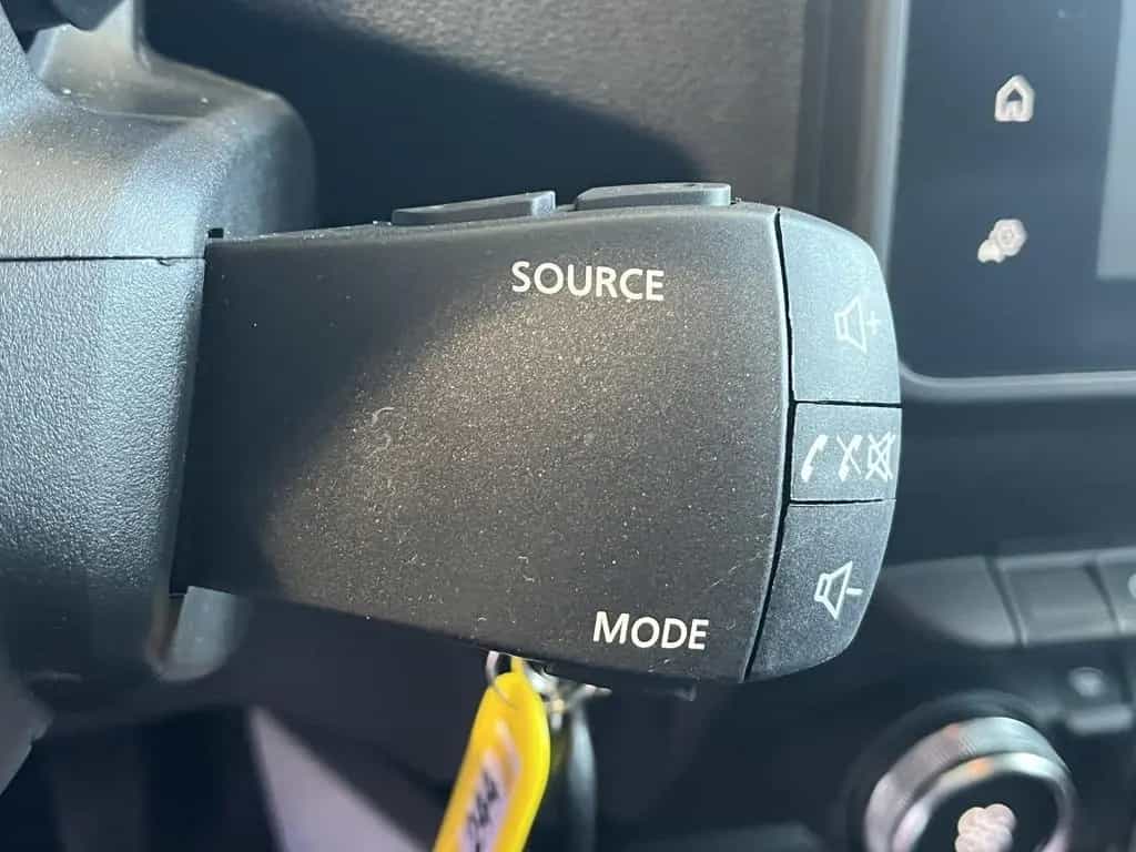 Dacia Duster Prestige TCe 150 EDC 2WD 07/2021-photo-27