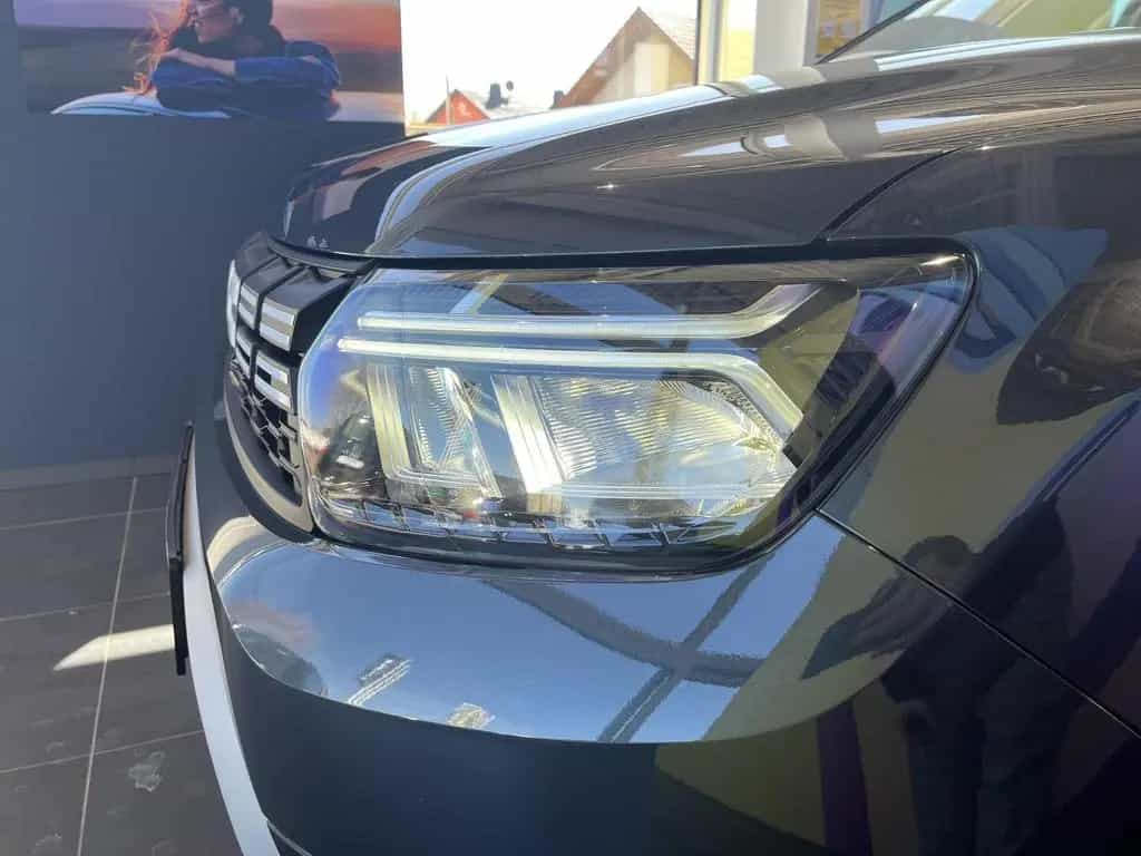 Dacia Duster Prestige TCe 150 EDC 2WD 07/2021-photo-36